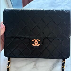 VINTAGE CHANEL CLASSIC FLAP – COLLECTOR PIECE 🖤